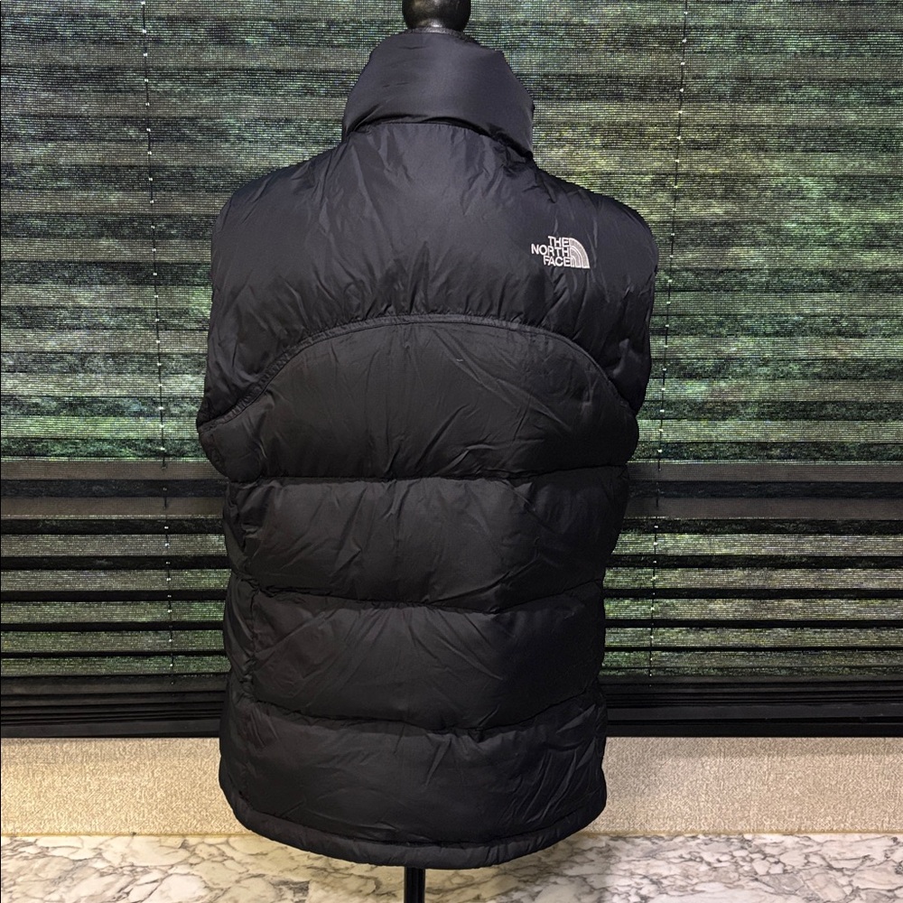 Vintage The North Face Women’s Black 700 Goose Down Fill Nuptse Vest SZ Medium - Picture 5 of 9